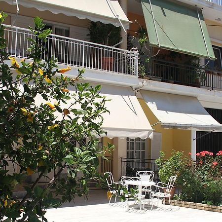 Family House Apartment กาลามาตา ภายนอก รูปภาพ