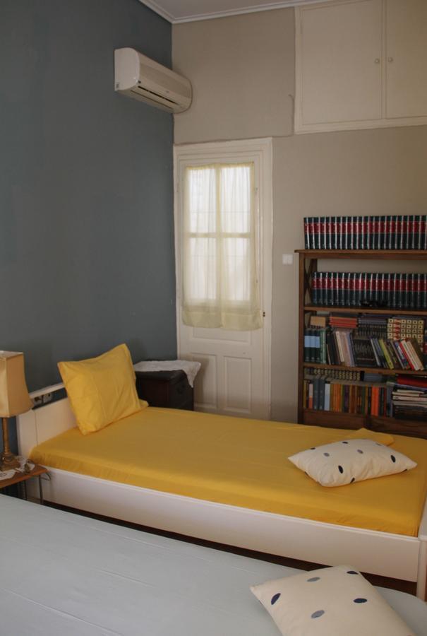 Family House Apartment กาลามาตา ภายนอก รูปภาพ