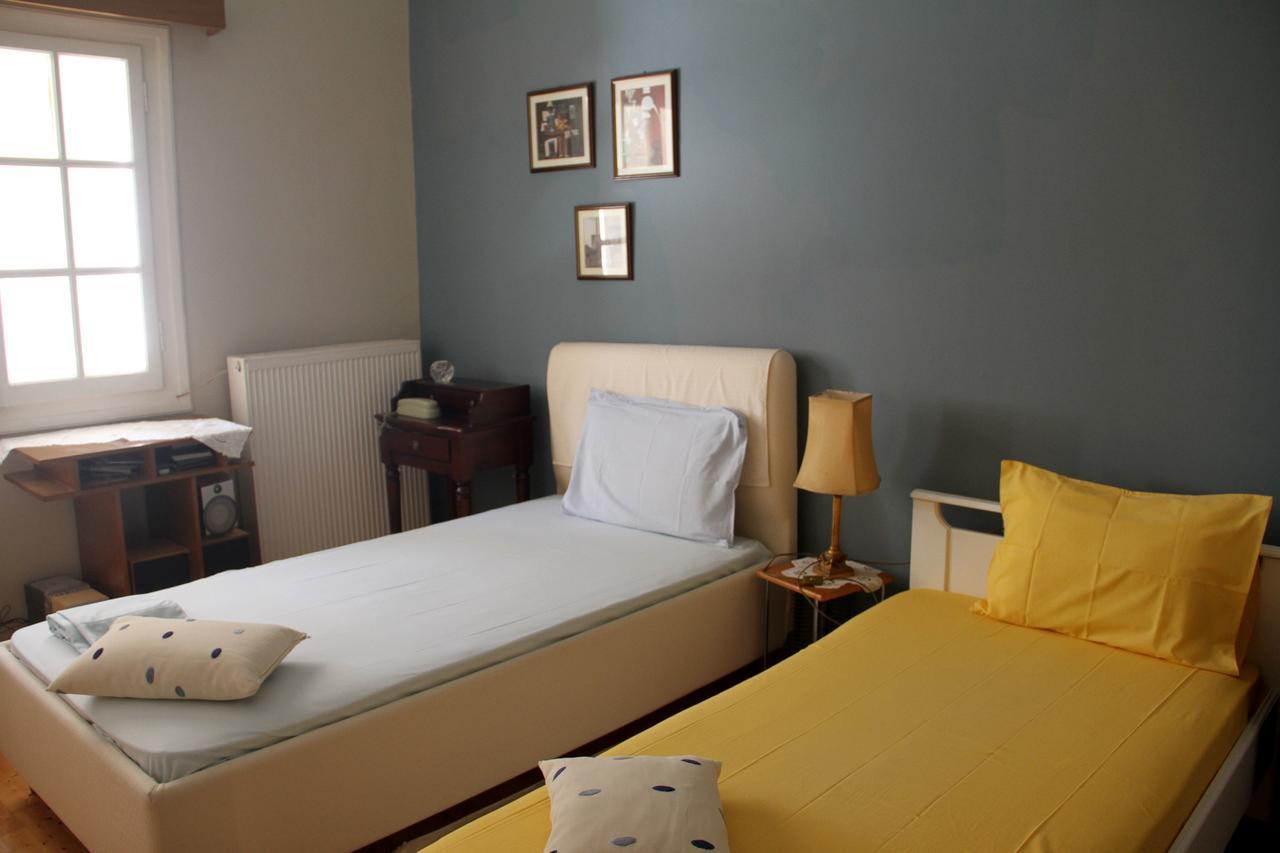 Family House Apartment กาลามาตา ภายนอก รูปภาพ